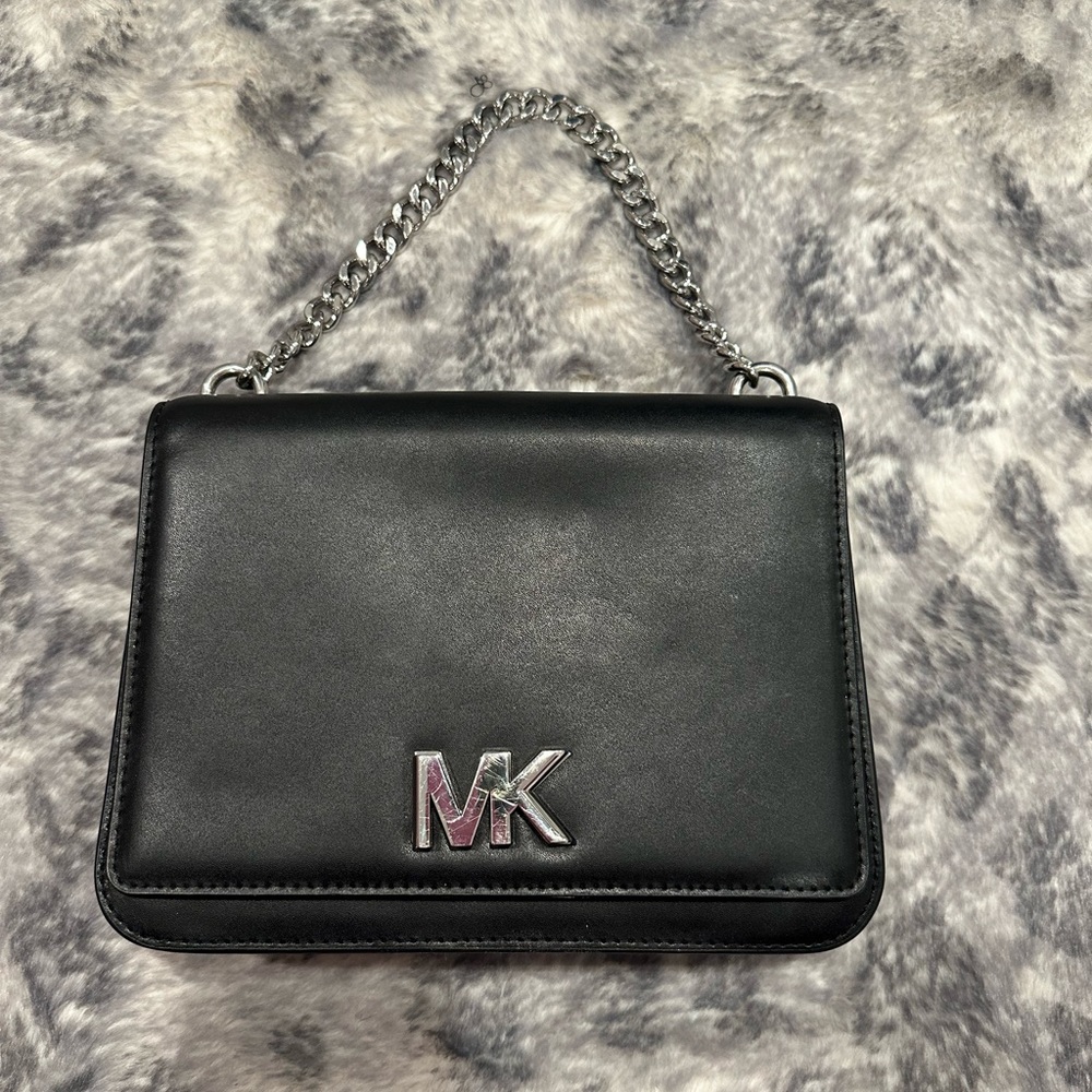 Michael Kors Mott leather Large chain